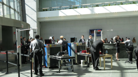 Students pass through security at the Securities & Exchange Commission (SEC).